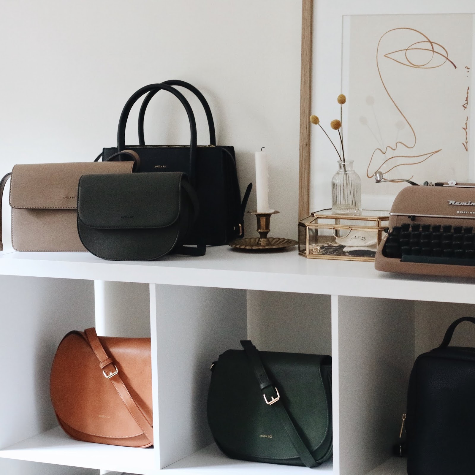 angela roi hamilton shoulder bag