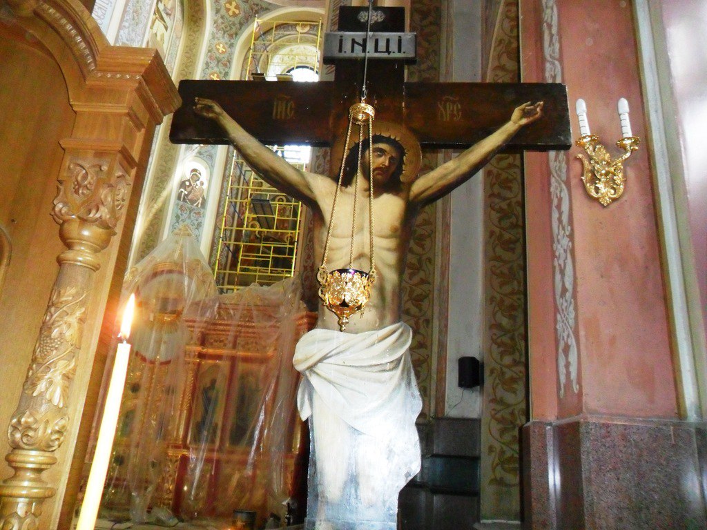 храм распятие христа. крест иерусалим храм распятие. исаакиевский собор распятие. храм спаса на крови распятие. храм распятие христа.