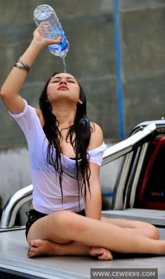 Image Result For Abg Sma Bugil Di Kolam Renang Image Result For Abg Sma Bugil Di Kolam Renang