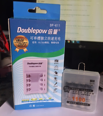 Doublepow DP-K11 4 Slots Ni-MH/NI-CD Intelligent Rapid Batteries Charger