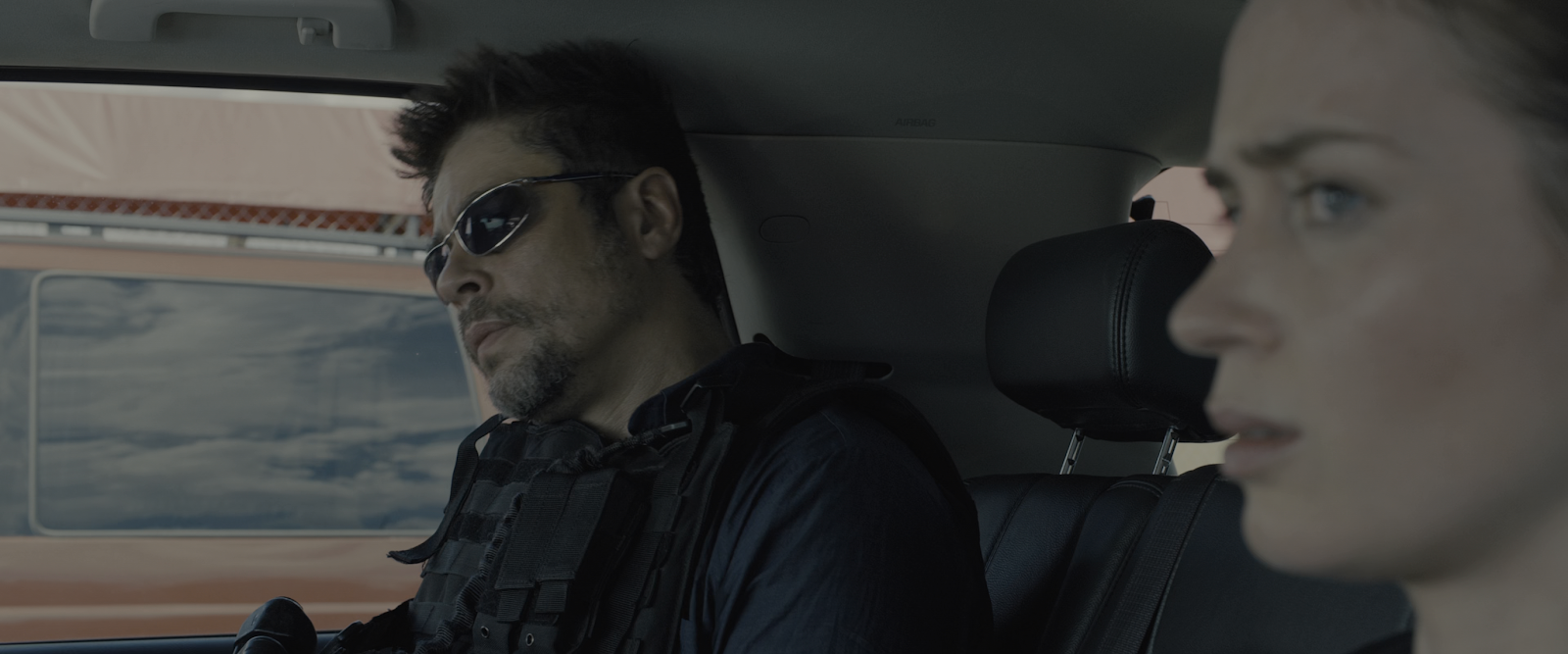  Sicario (2015) 4K UHD HDR Latino