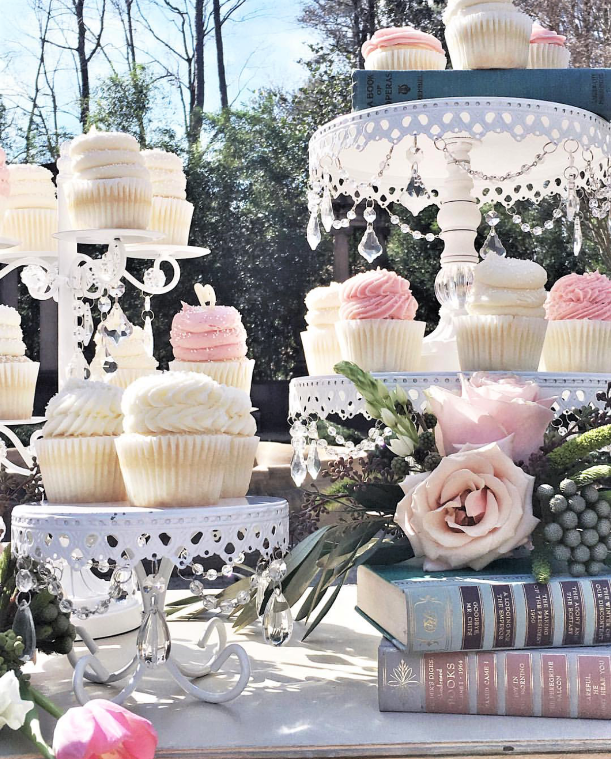 Home and Fabulous: TIPS FOR OUTDOOR ENTERTAINING