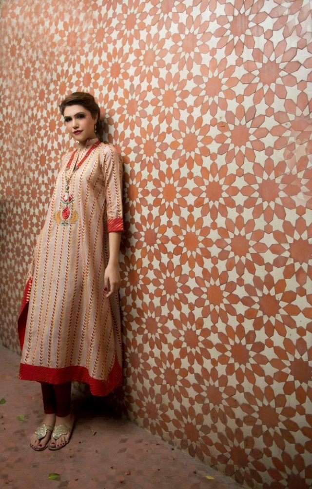 Fashion world latest Fashion Pakistani linen dresses fashion designs.