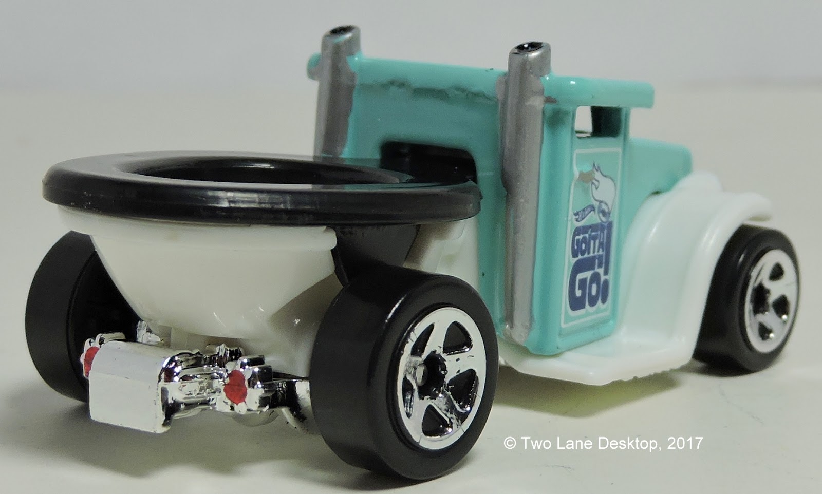 Two Lane Desktop: Hot Wheels Hot Seat and Gotta Go