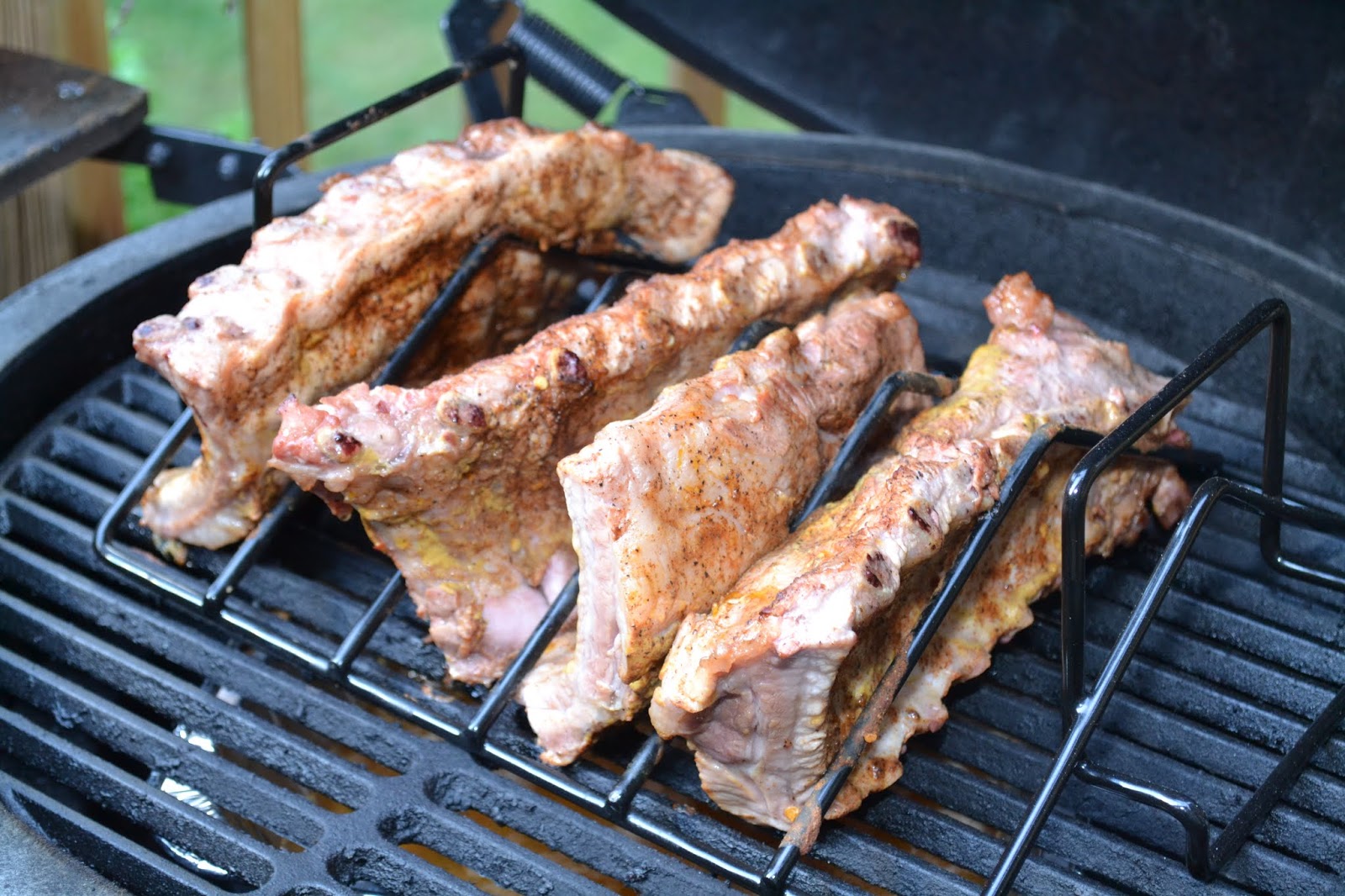 Weekend Food Project: Baby Back Ribs on the Big Green Egg