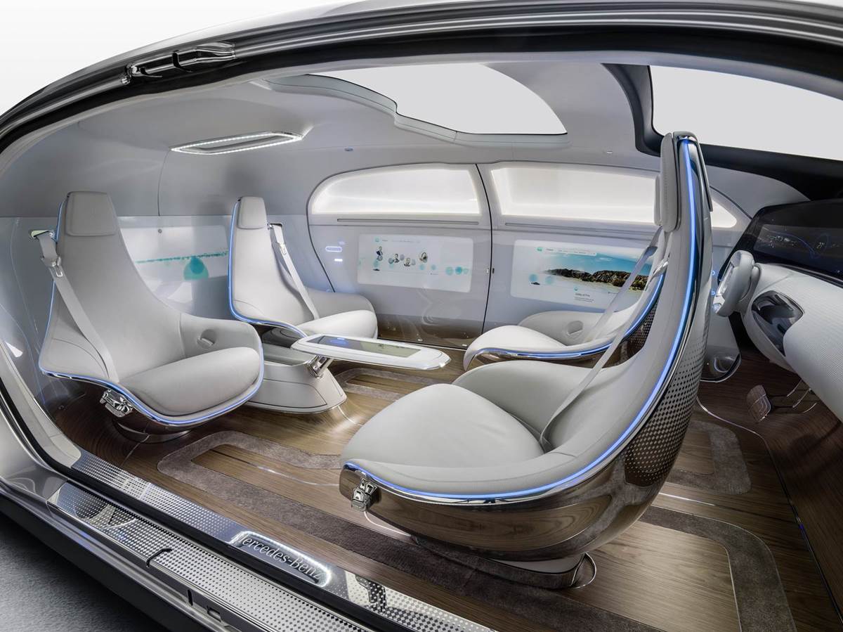 Mercedes-Benz F015 Luxury in Motion Concept