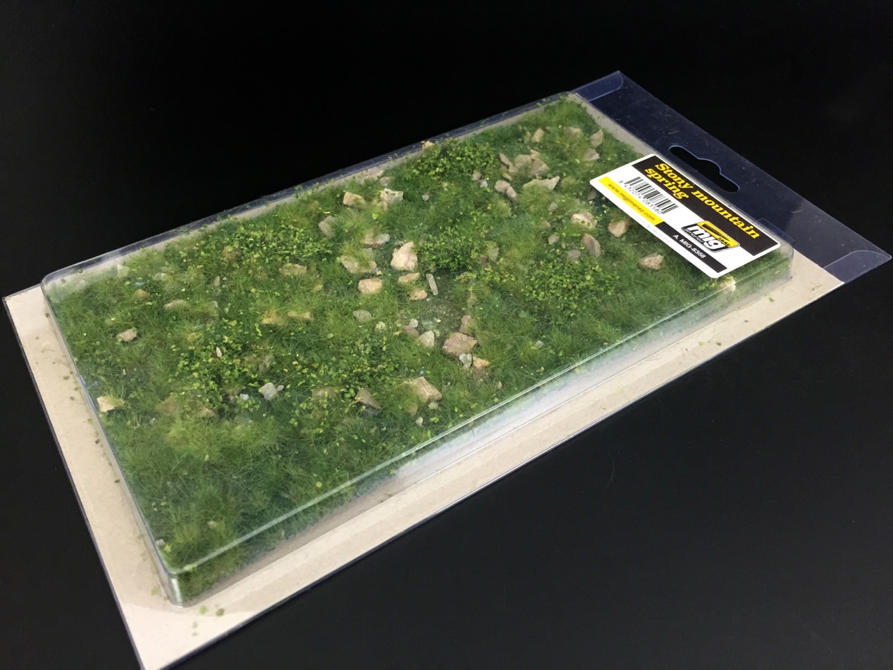 The Modelling News Clayton Gets On The Grass As He Reviews