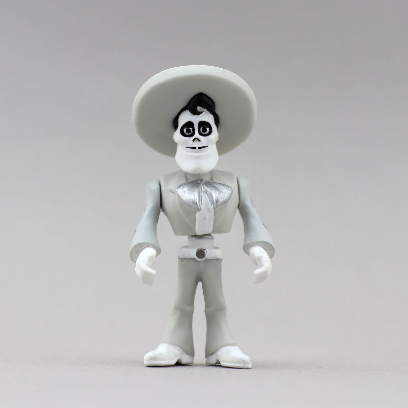 pixar coco skullectables blind bags series 1 guide review 