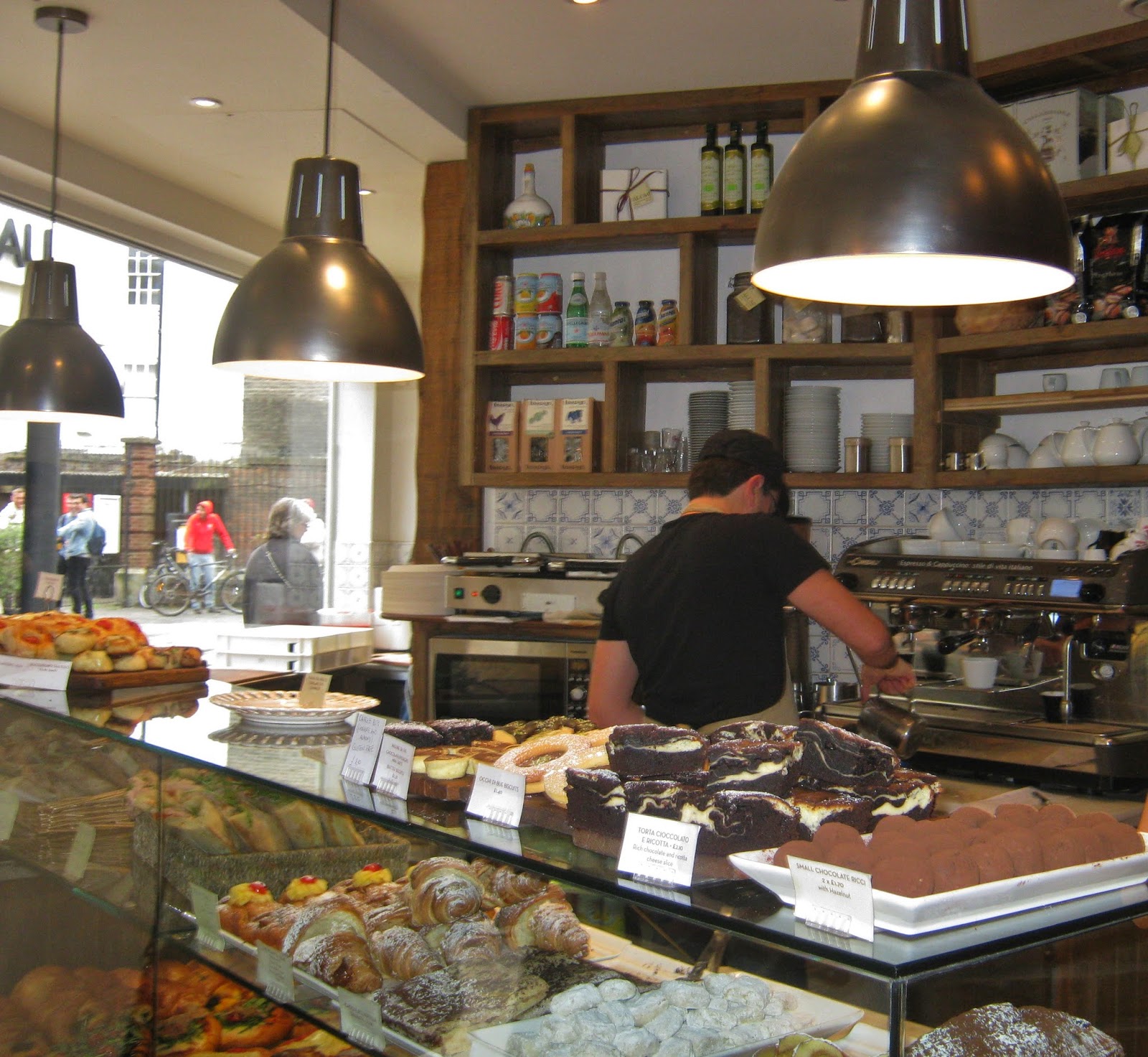 Little Cambridge Kitchen Aromi Review