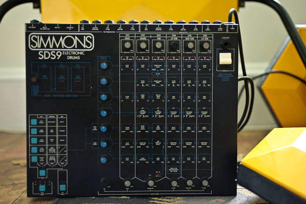 MATRIXSYNTH Simmons SDS 9 Synth Drum Kit 5 Yellow Pads + MIDI Brain