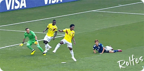 콜롬비아 3분만에 퇴장.gif | 인스티즈