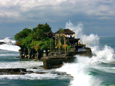 pesona wisata tanah lot pulau bali pesona wisata tanah lot pulau bali