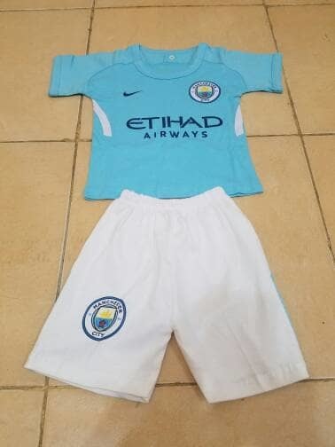 baju manchester city 2018