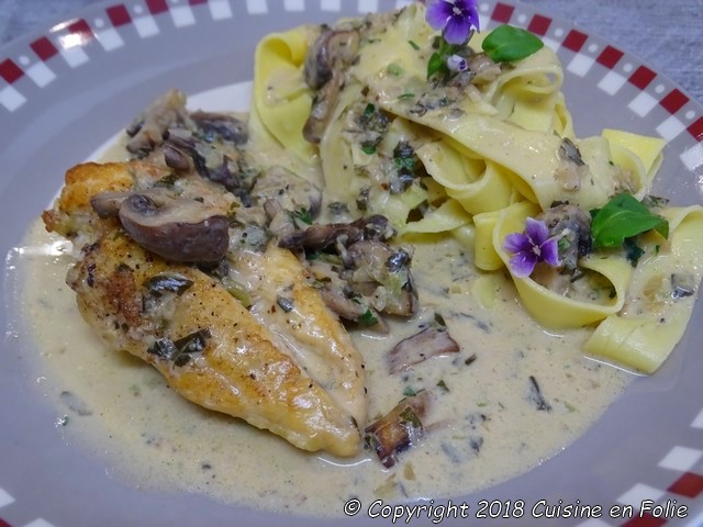 Cuisine en folie: Filets de poulet au cidre et aux champignons