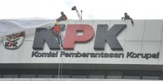 Pengamat Hukum: KPK Trengginas di Sapi Impor, Main-Main di Hambalang. KPK Takut?