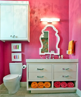 kamar+mandi+anak+kecil+warna+merah Desain kamar mandi kecil cantik untuk anak anak