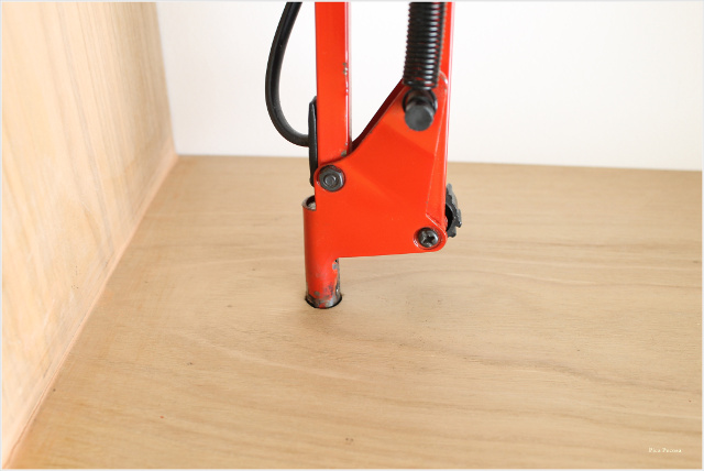 lampara-lectura-flexo-reciclado-marco-chalk-paint