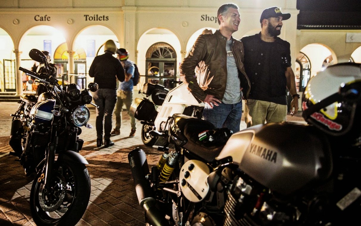 The New XJR1300 meets some Distinguished Gentlemen RocketGarage