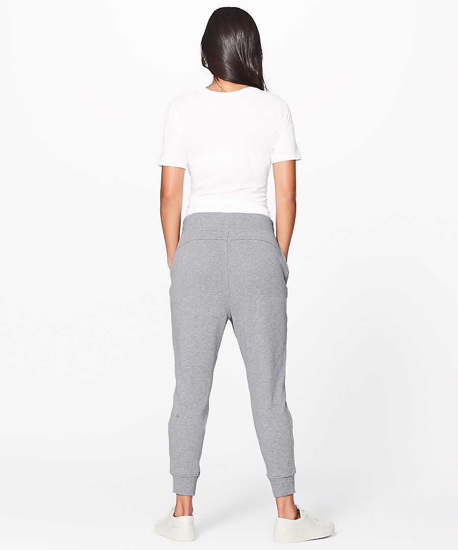 lululemon press pause jogger