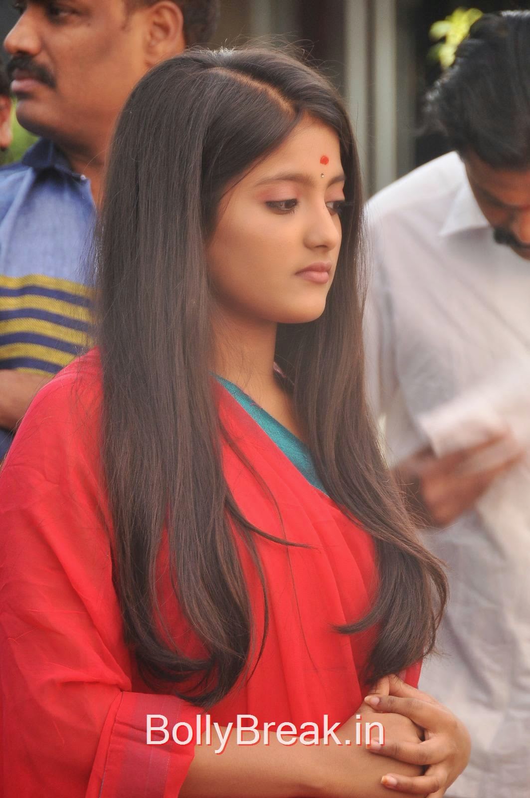 1063px x 1600px - Ulka Gupta Latest Hot Pics from Andhra Pori Movie - 5 Pics