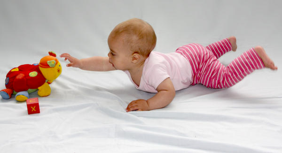 tatty bumpkin Baby Bumpkin ‘Dinosaur Yoga Activity’ Look for ‘the