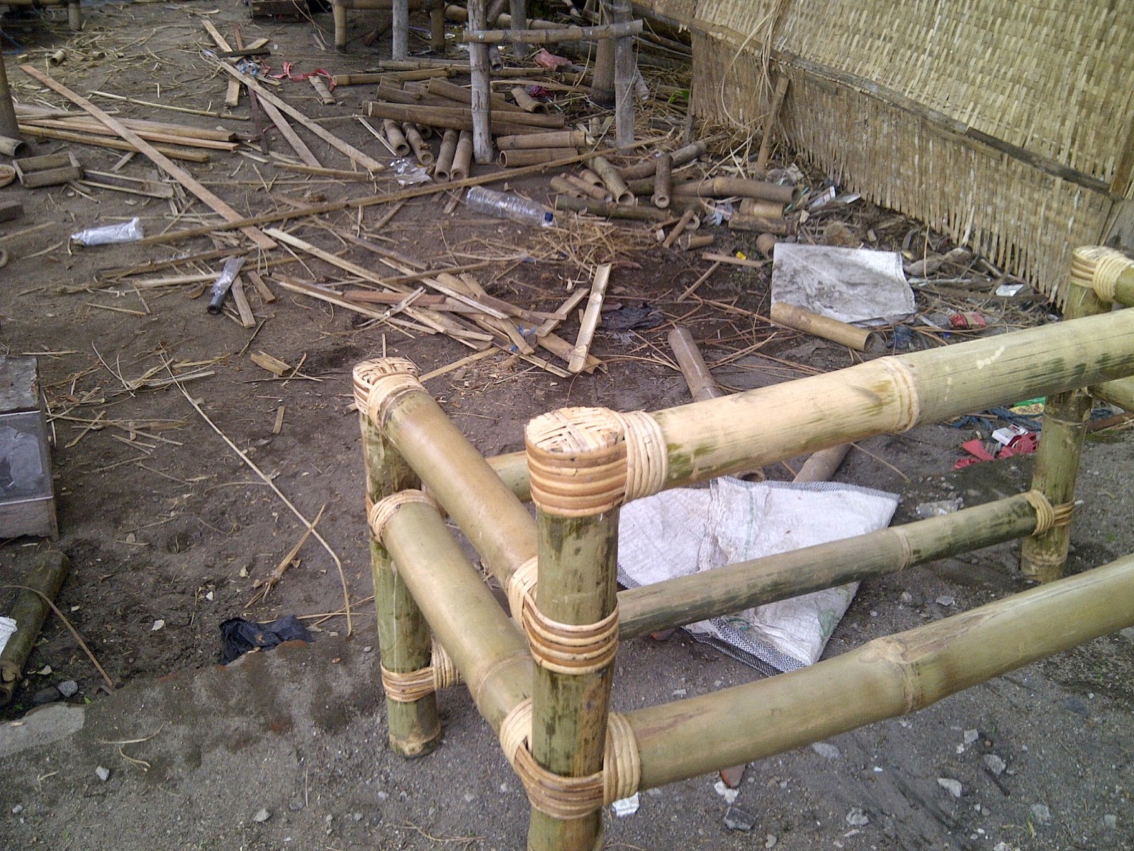  Pengrajin Kayu  Bambu Dari Jombang Jual Sangkar Burung 
