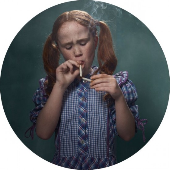 Frieke Janssens. Smoking Kids