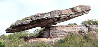 A Pedra Chapéu do Sol foi eleita uma das 7 maravilhas de Goiás