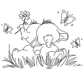 Tranh tô màu hai chú voi đang chơi với bướm