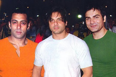 Salman Khan की वह तस्वीरें जो इंटरनेट में वायरल तो कई बार हुई लेकिन फिर भी आपने उन्हें नहीं देखा salman khan, salman khan photo, salman khan images, salman khan pic, salman khan pictures, salman khan images