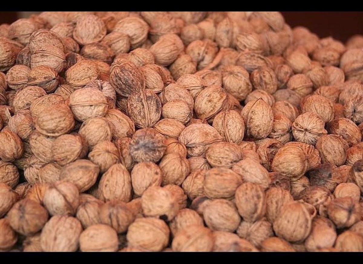 Best And Worst Nuts For Your Health