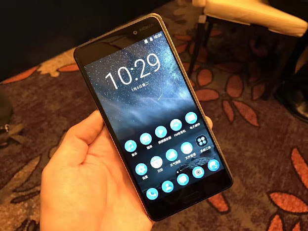 Nokia 6 е с инсталирана операционна система Android 7.0