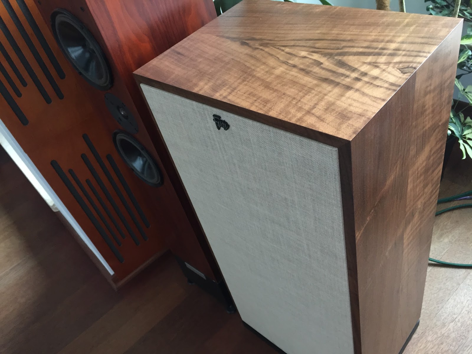 klipsch forte iii california black walnut