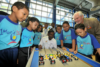 Program English Mania di Legoland Malaysia