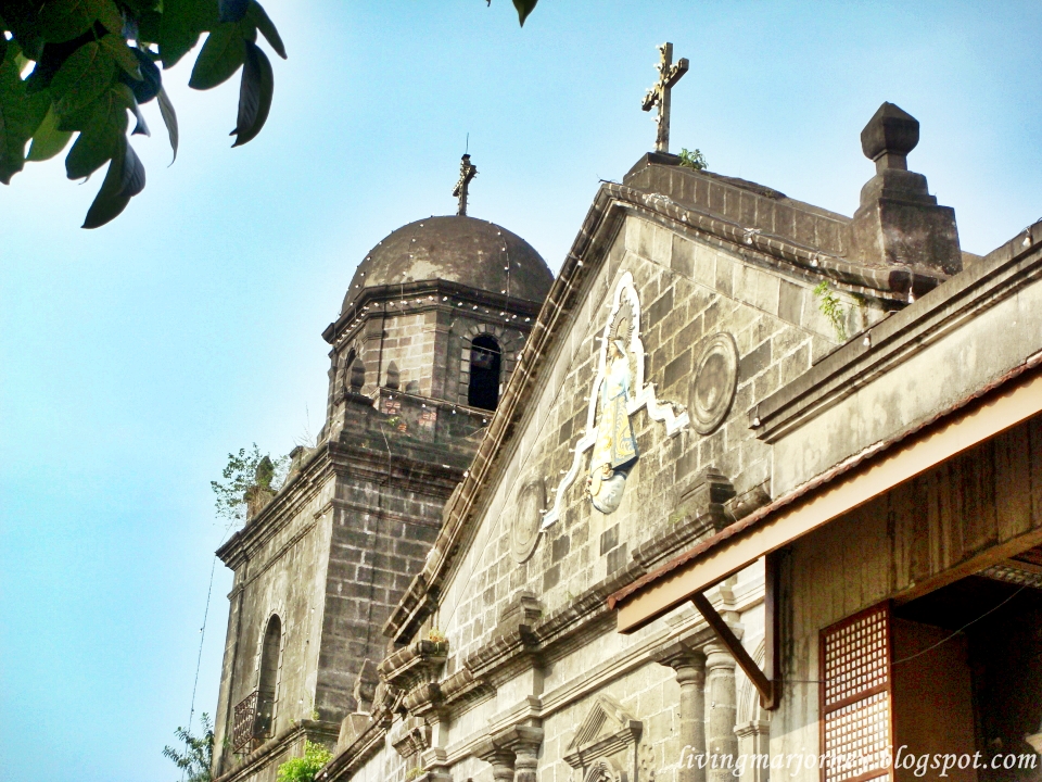 Woman In Digital La Immaculada Concepcion Church Sta Maria, Bulacan