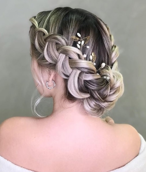 PENTEADO DE FESTA DA SEMANA #3 : COQUE, PENTEADO PARA CABELO ESCURO, PENTEADO  PARA LONG BOB E MAIS! - Madrinhas de Casamento