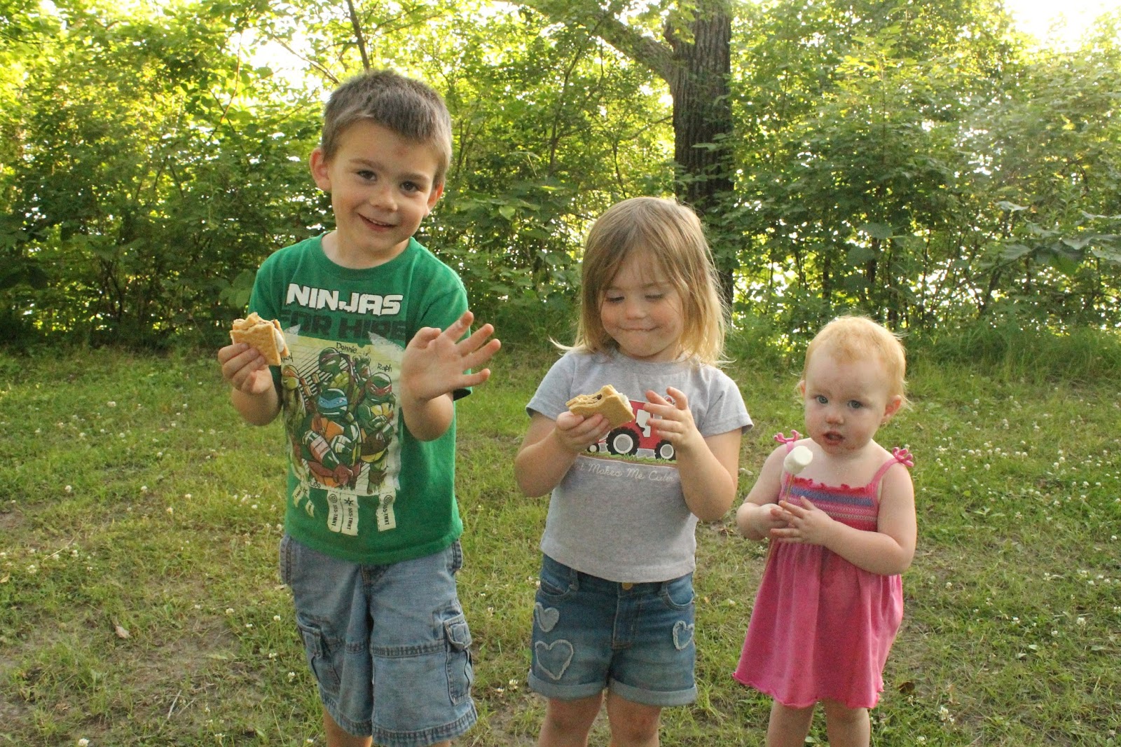 Corn, Beans, Pigs and Kids Clear Lake's Yurts A Family Bucket List Must!