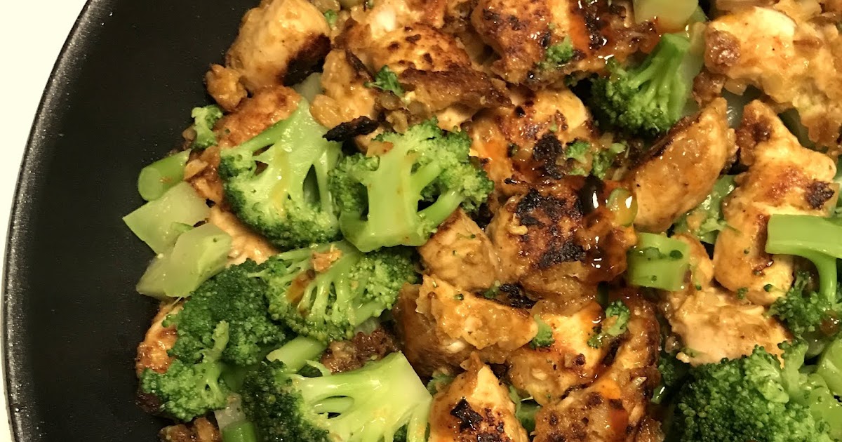 Aus der Pfanne serviert: Brokkoli und Huhn, leicht asiatisch