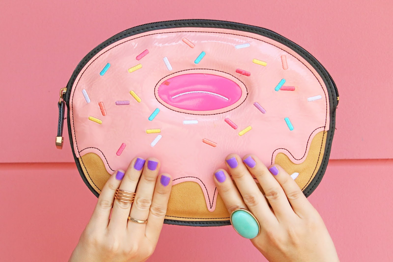 Adorable donut clutch
