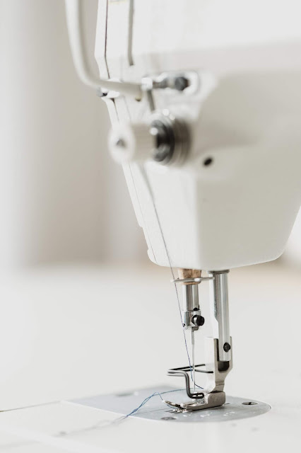 Great list of the Best Beginner Sewing Machines for the Novice Sewist with recommendations for kids, teens and adults.