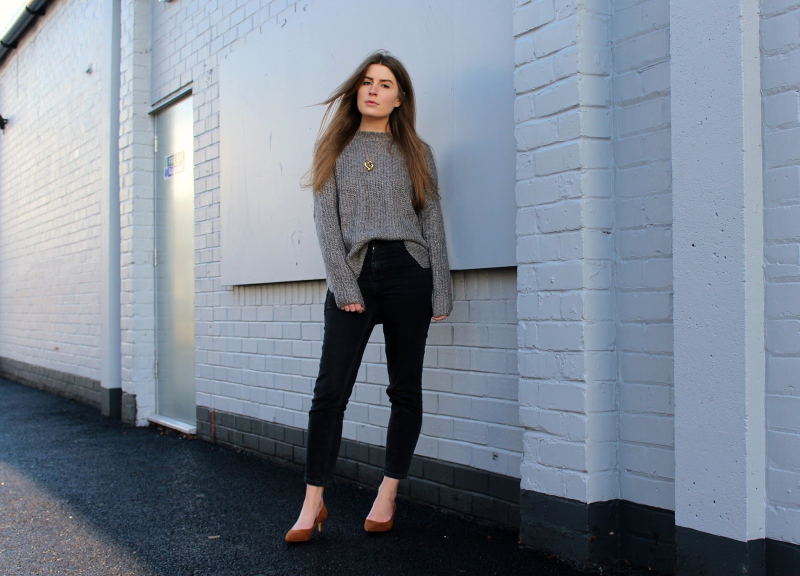 Chunky Knits and Kitten Heels | Style Trunk