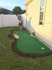 Little Bit Funky: How to make a backyard putting green! DIY putting green
