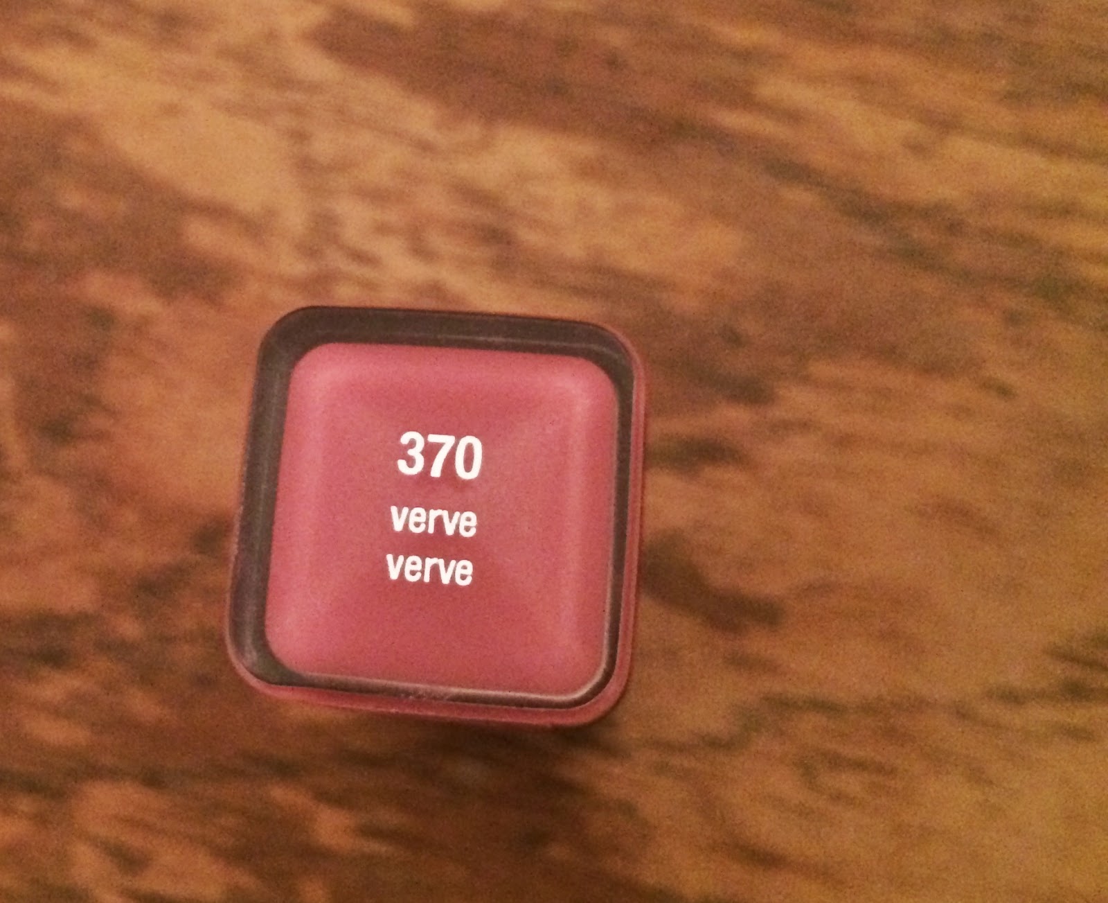 R U E Covergirl Lip Perfection Verve