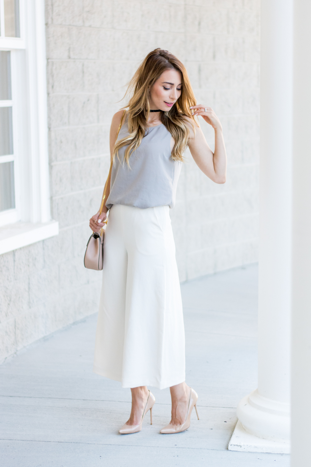 OOTD - Aritzia White Culottes | La Noob | A Toronto-Based Fashion and Lifestyle Blog.