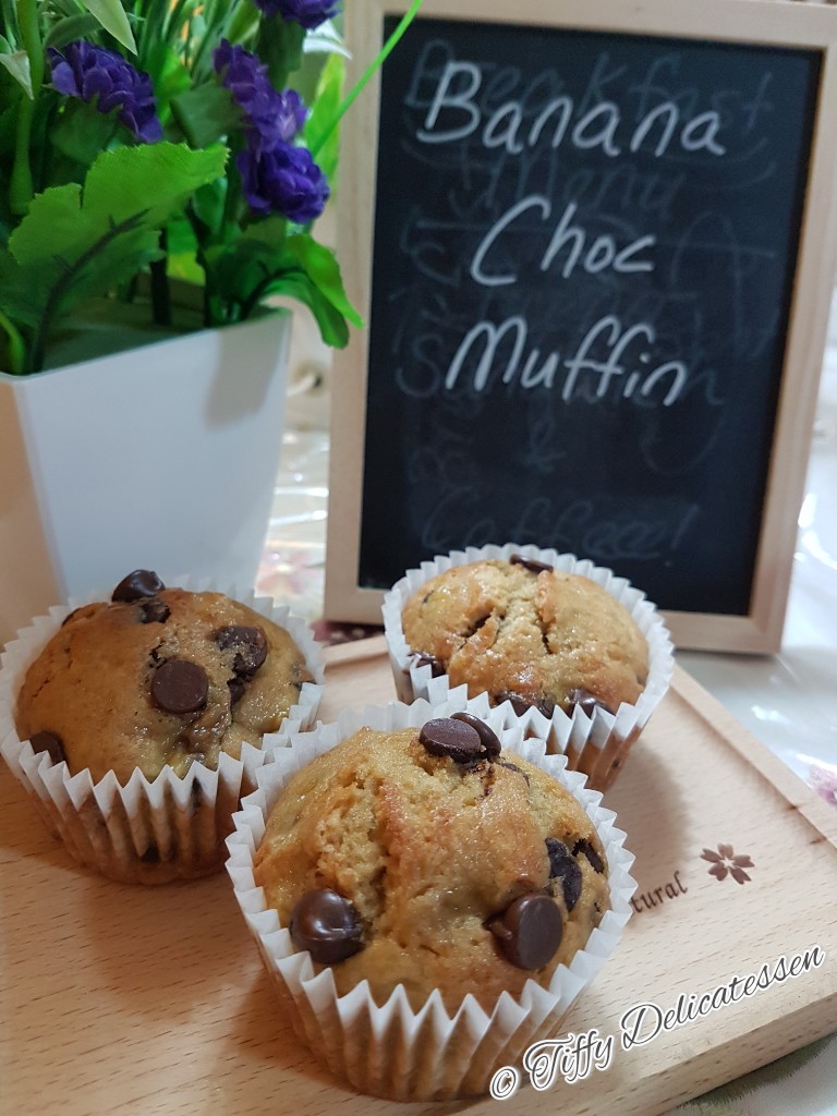 Tiffy Delicatessen Moist Banana Chocolate Chips Muffins