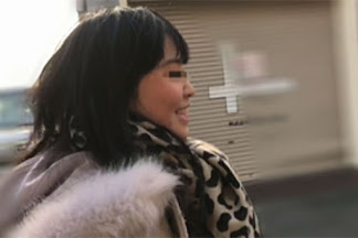 FC2 PPV 1298389 日曜の昼下がり子供の遊ぶ中で、元気の良い女の子は、人目を気にせずジャングルジムで恥部をあらわに。部屋につくなり、聞いていないアナルを攻められ