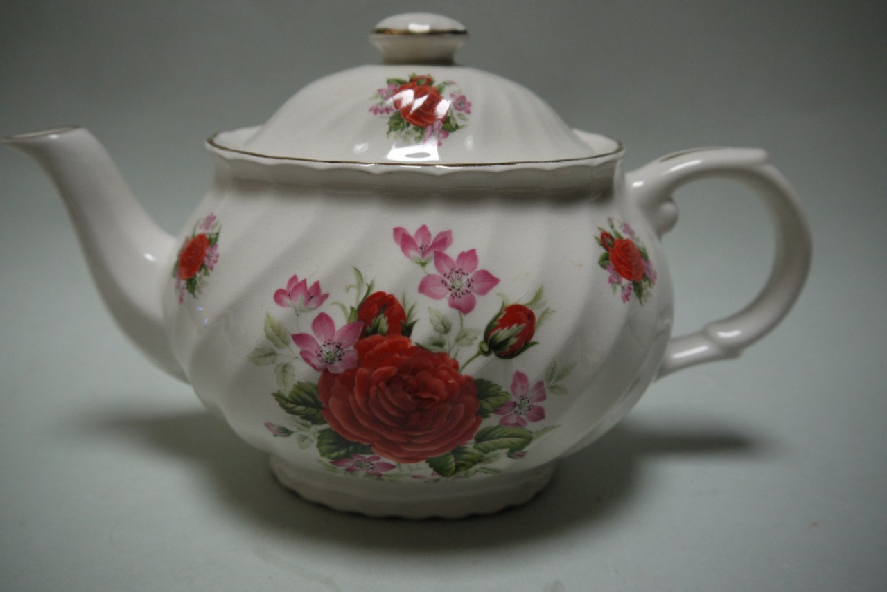 Vintage Teaware & Collectibles Vintage James Kent Old Foley Teapots SOLD