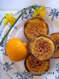 http://salzkorn.blogspot.fr/2014/03/mini-tartelettes-au-citron-brulee-mit.html