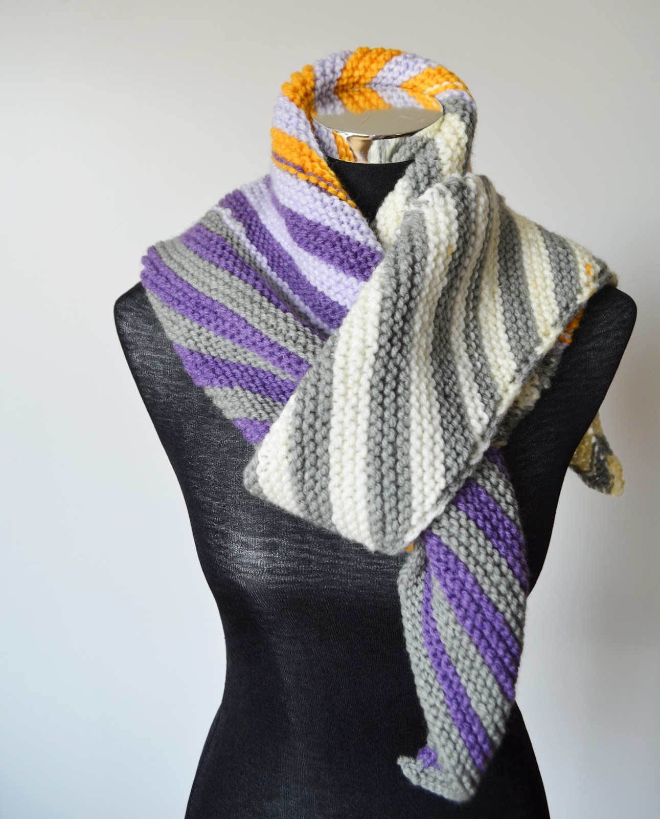 Wiam's Crafts Just One Ball Shawl