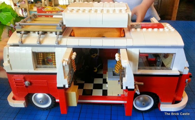 LEGO T1 Splitscreen Camper Van set 10220